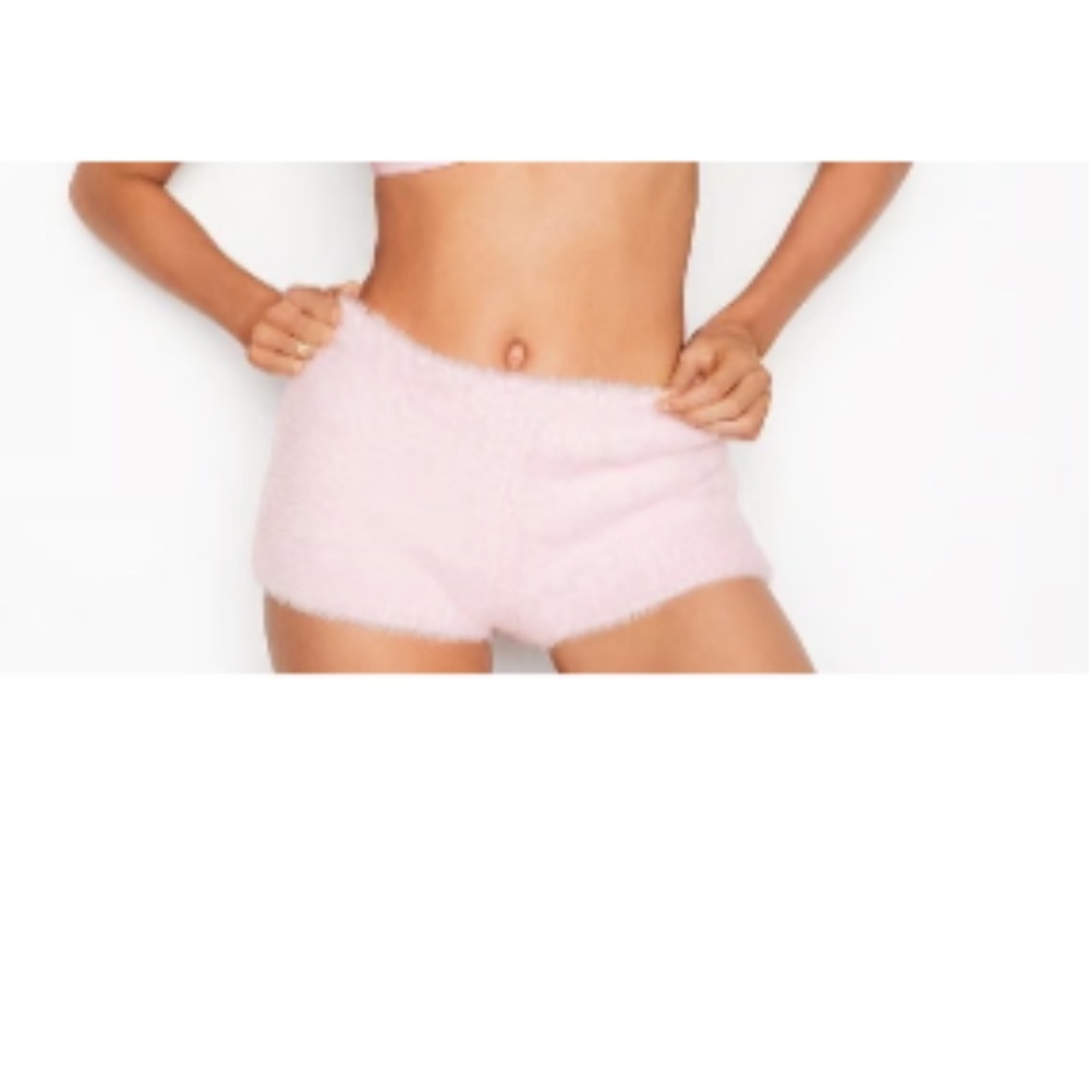 Victoria’s Secret fuzzy pink shorts EUC